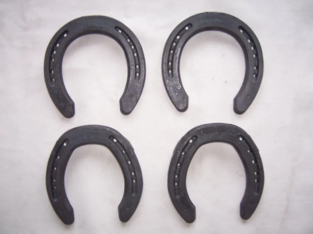 Factory Custom Wholesale High Quality Racing Alloy Horseshoes Horse Shoe