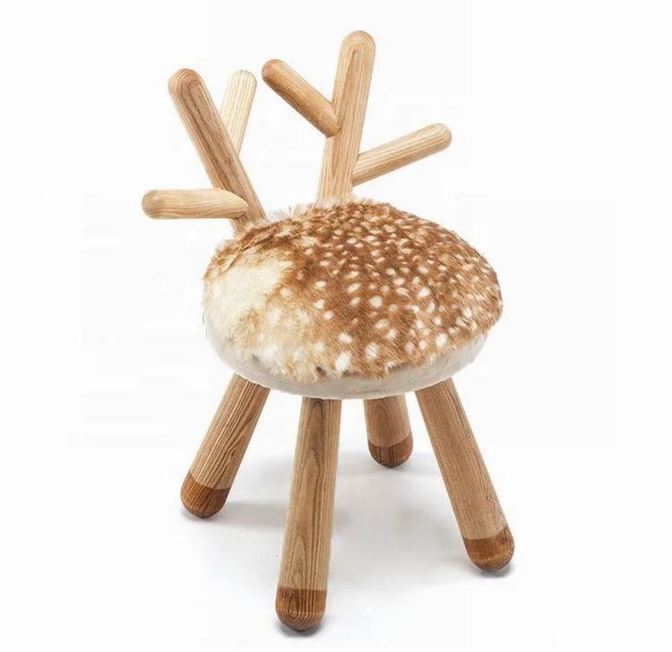 WSZ 3102 Deer Design Solid Wood Seat Interesting Style Changing Chair Settings Wooden Giraffe Stool For Children Funny Chair
