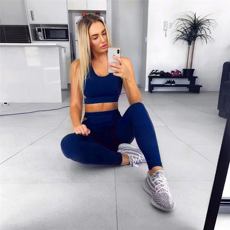
Custom Women Cutout Top&Leggings Yogawear Workout Sports Suits 