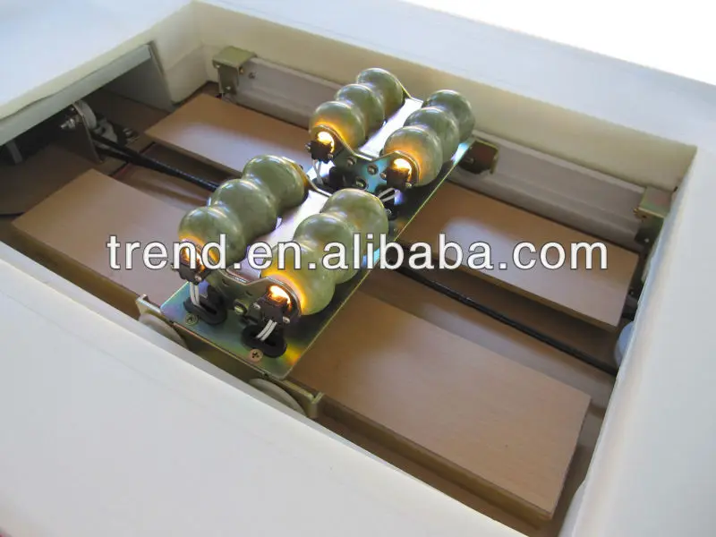 Массажная кровать с нефритовым роликом для терапии всего тела