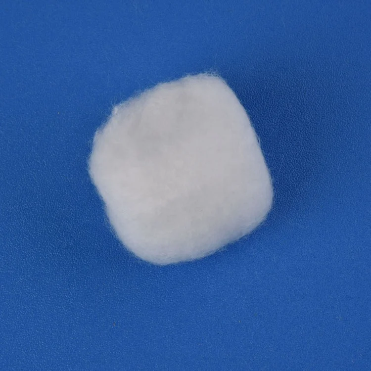 
100% organic round cotton balls hypoallergenic and lint free for medical use medical cotton balls for surgical operations 