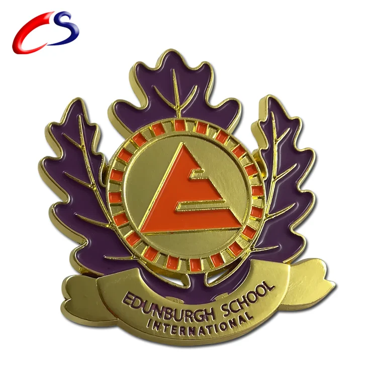 2018 custom logo metal pin badges customized cheap soft enamel lapel pin