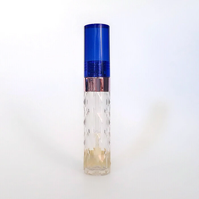 
Wholesale Luxury Empty Lip Gloss Tube with Wands Cosmetics Plastic Hot Stamping 