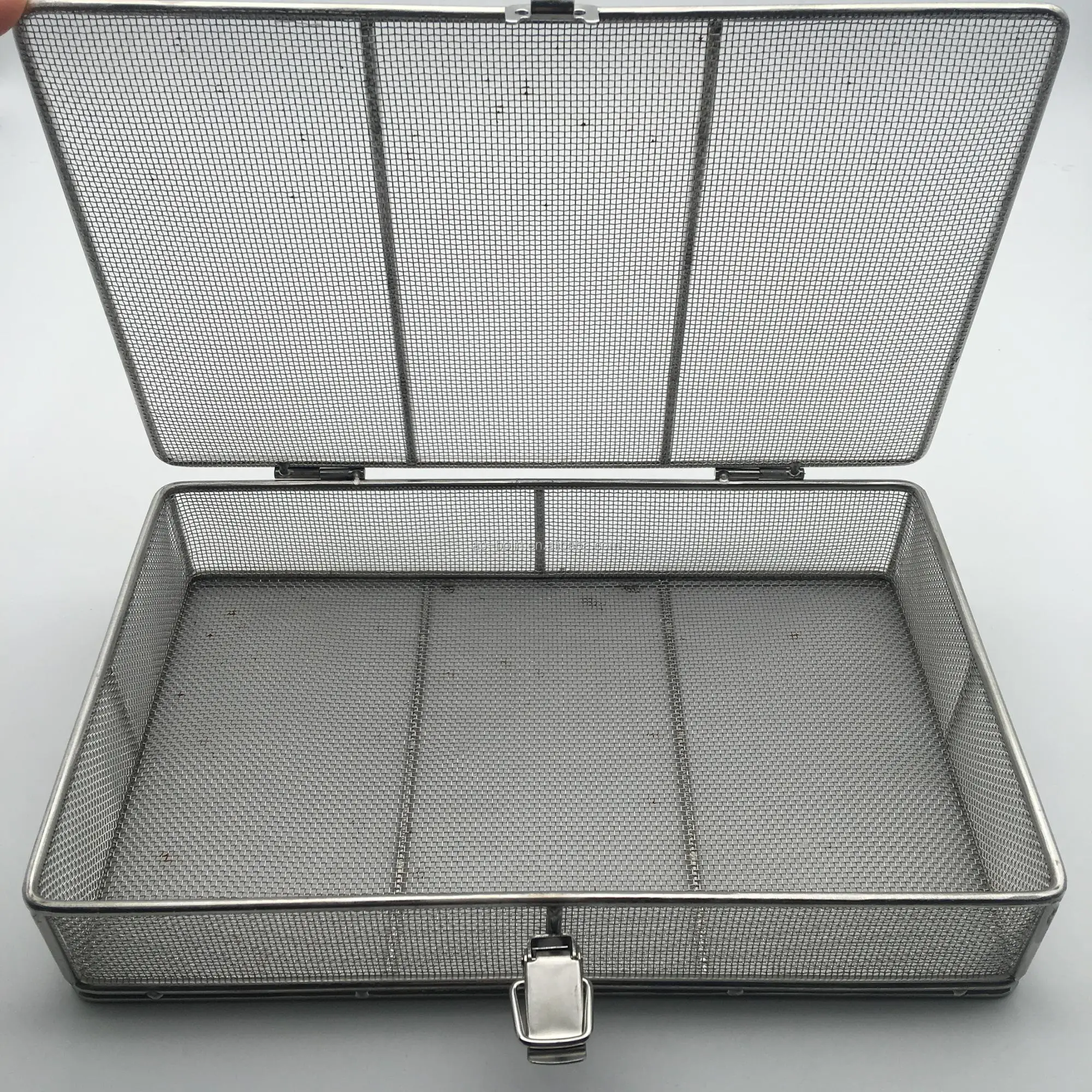 Customized 304 stainless steel wire mesh filter basket drying tray with cover