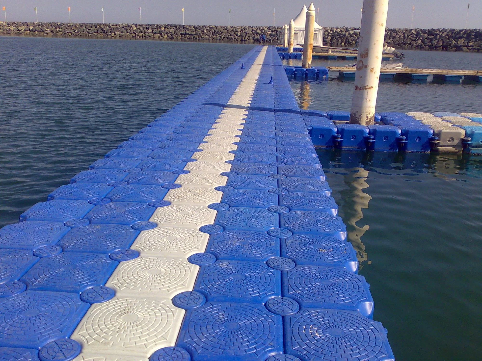 HDPE new material Plastic float dock modular pontoon