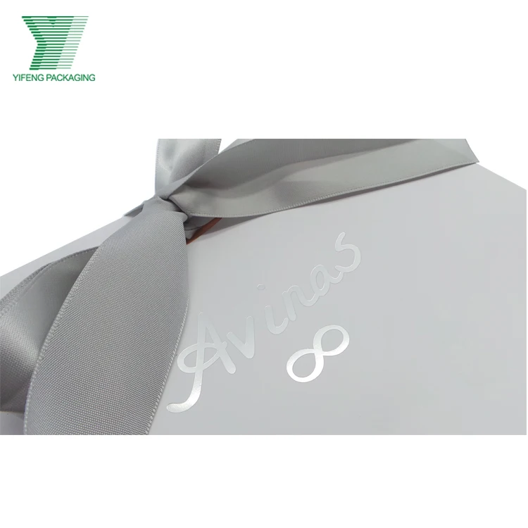 High quality in guangzhou with top grade packing custom small boutique gift bags jewellery gift pouch promotional paper gift bag