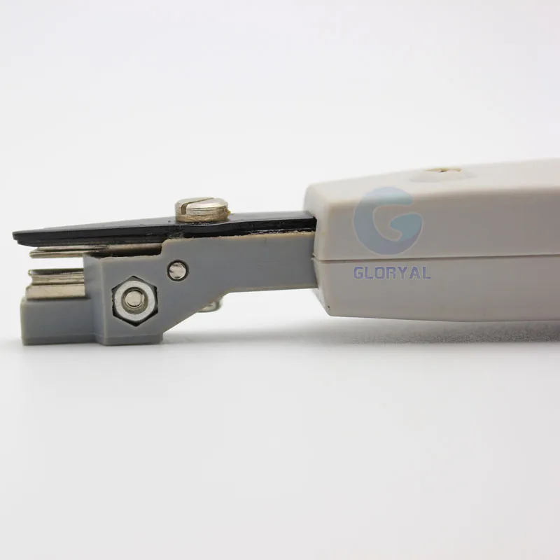 Fully stocked cable impact punch down tool