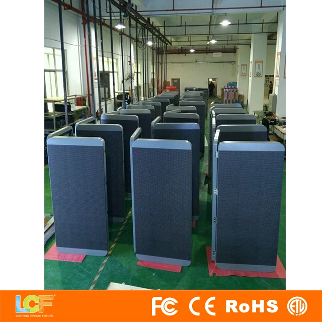 
P6 Street WIFI 3G 4G Outdoor Advertising Pole Lamp Post LED Display Screen 