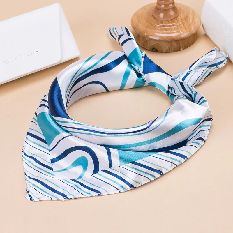 Cosum new style high quality women scarf silk digital print square silk scarf