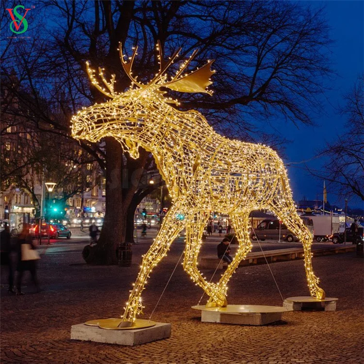 Large Christmas 3D Motif Animated Lighted Giraffe LED Animal Sculpture Lights