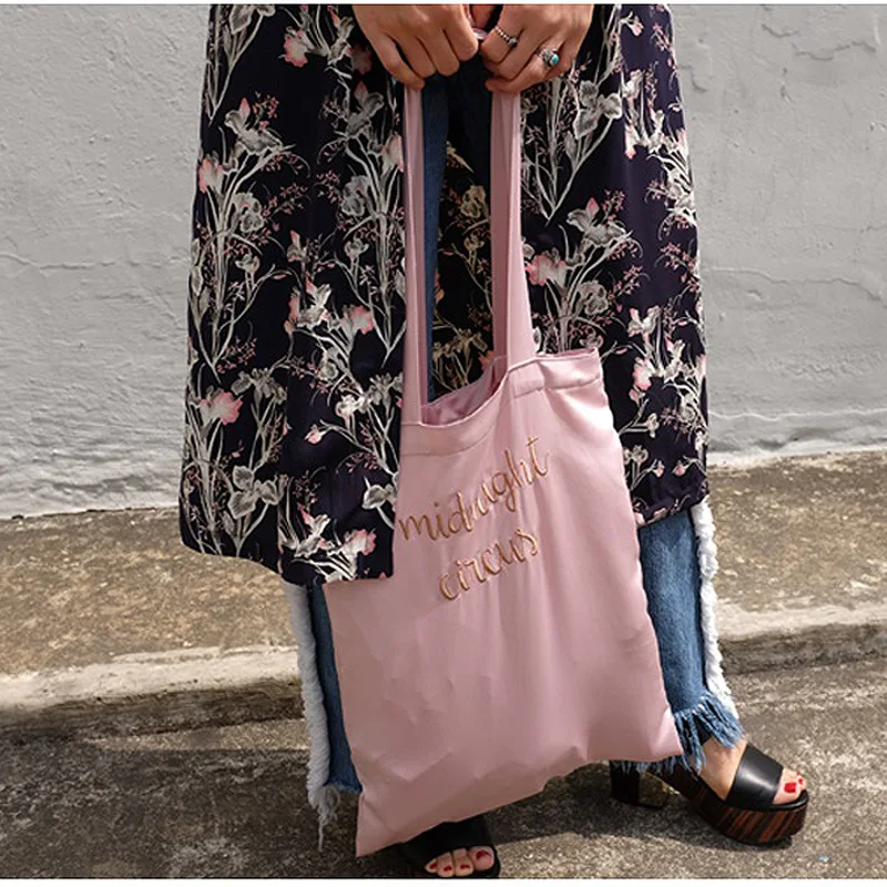 Hottest embroidery satin bag for shopping