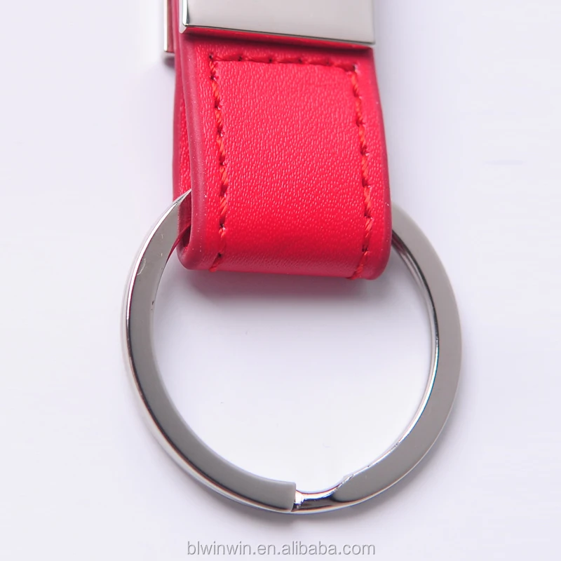 Hot selling customized Fancy keychains of leather material