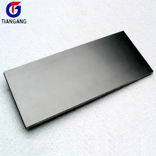 Multifunctional medical titanium plate