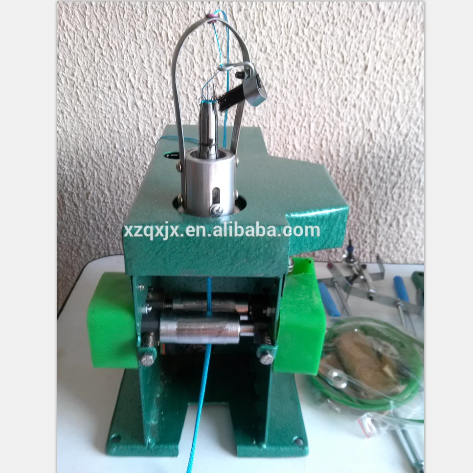 Машина для вязания небольших шнуров