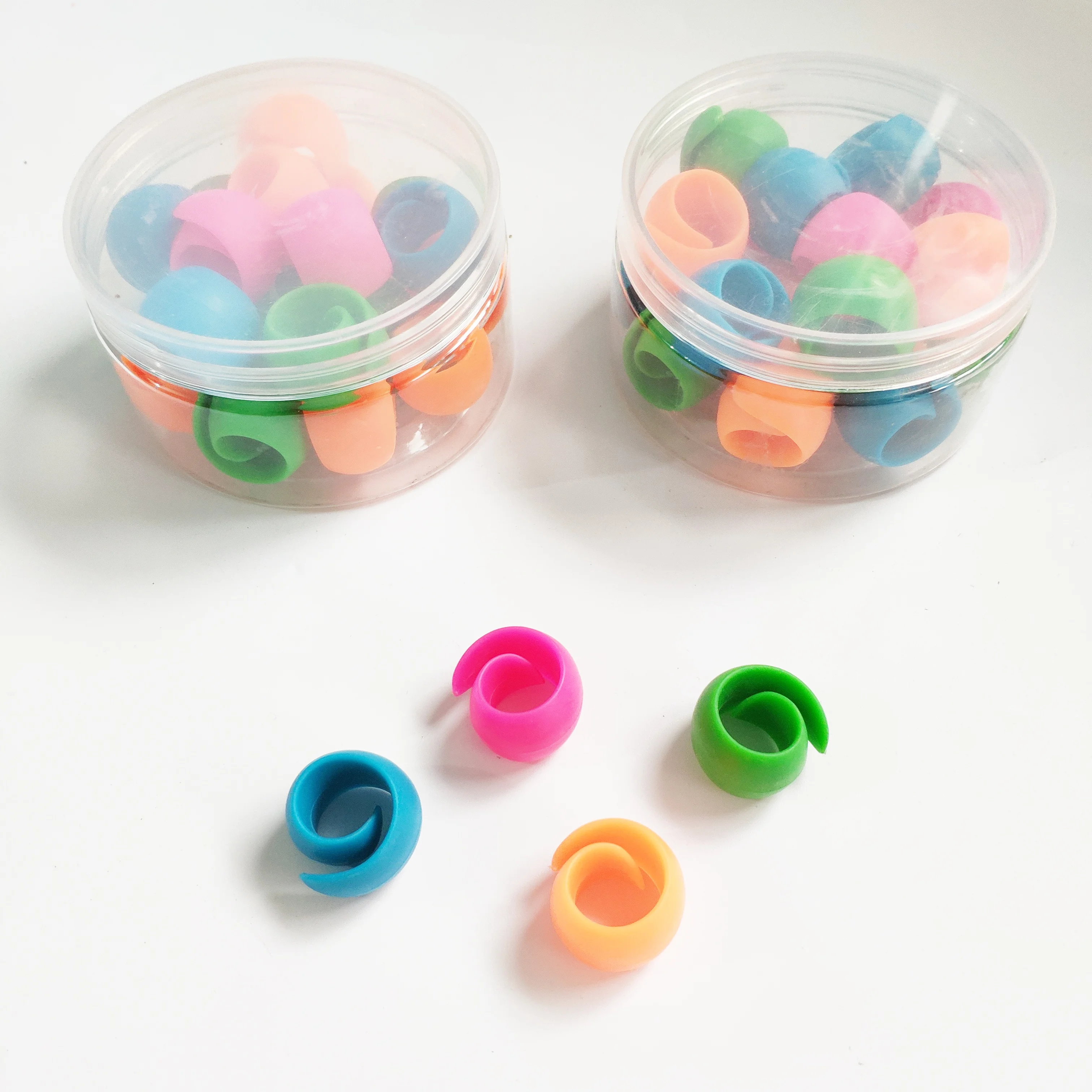 20pcs Mixed Color Bobbin Peels Thread Spool Huggers For Sewing