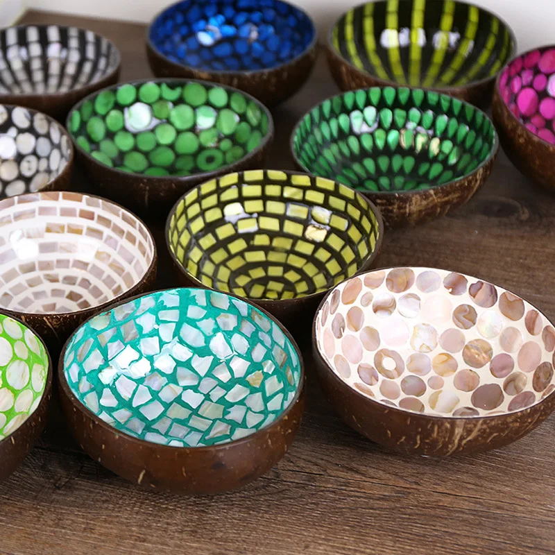 Handmade Natural Coconut Shell Bowl Candy Bowl Creative Ornament Lacquered Coconut Bowl