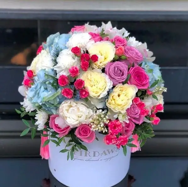 Different design flower packaging box