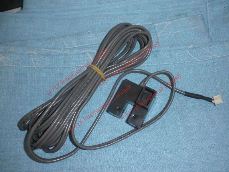 
YA043D166-04 Elevator Photoelectric Switch for Elevator Parts 