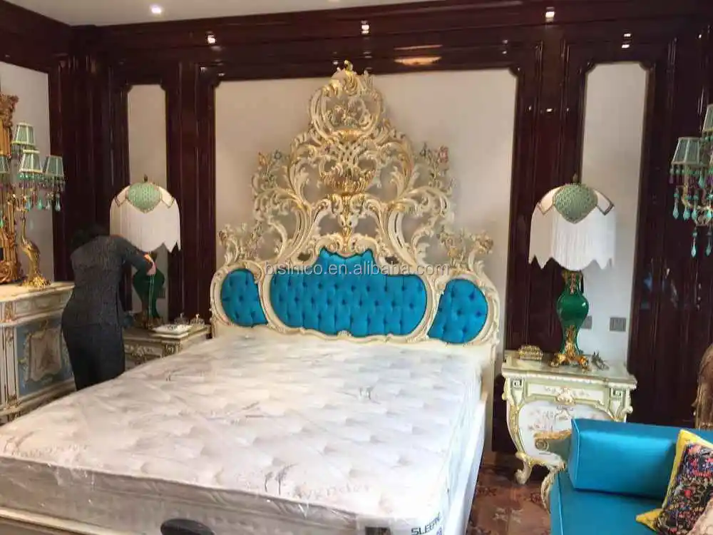 Bisini Personalized Wood Carved Bright Color Royal Bedroom Furniture Set