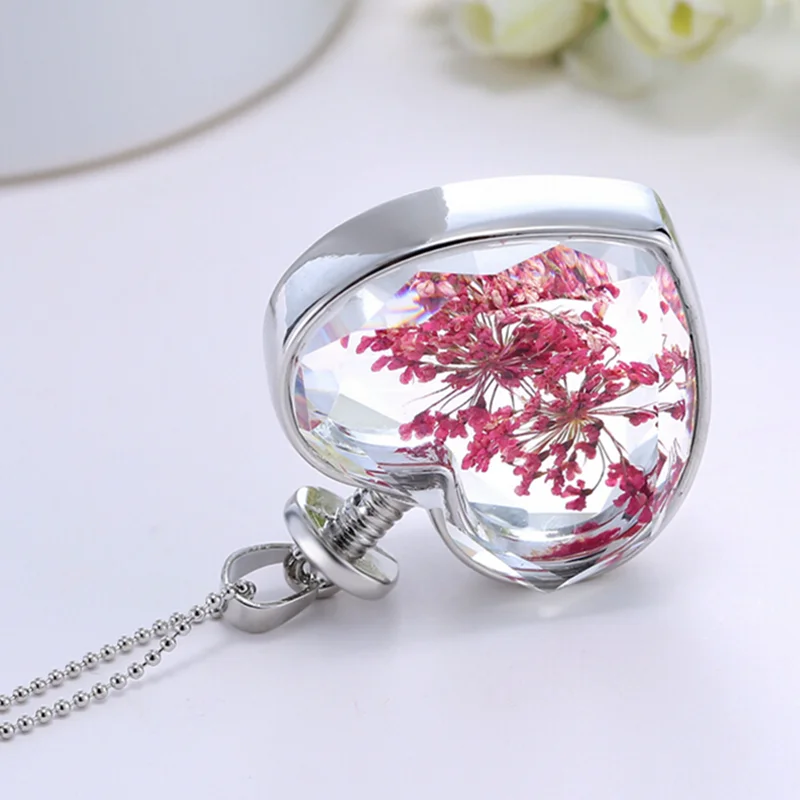 Wholesale Beautiful Real Flower Floating Locket Pendant Crystal Necklace