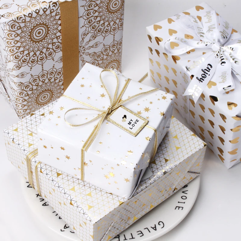 
Most Inquired Gold Foil Pattern Printed White Gift Wrapping Paper Roll 