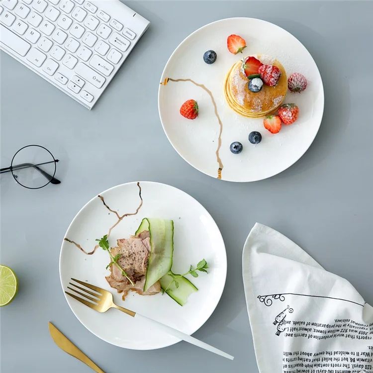 Elegant design wholesale wedding white porcelain flat plate  with gold intersperse