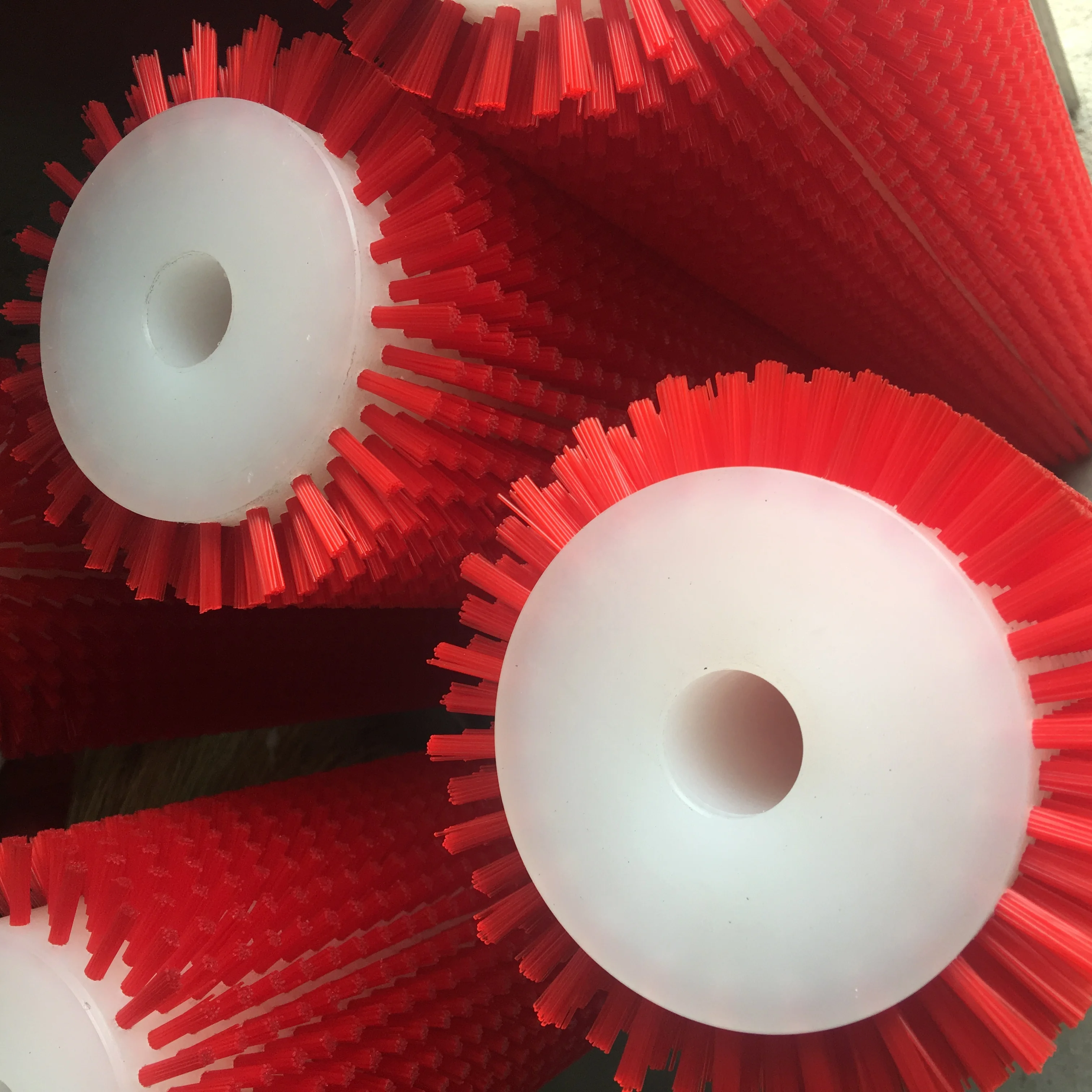 TDF Industrial Nylon Cylinder Brush Roller with Good Quality and Competitive Price