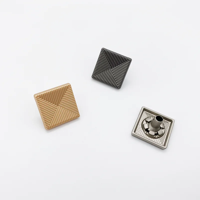 
Металлическая Декоративная джинсовая одежда на заказ 