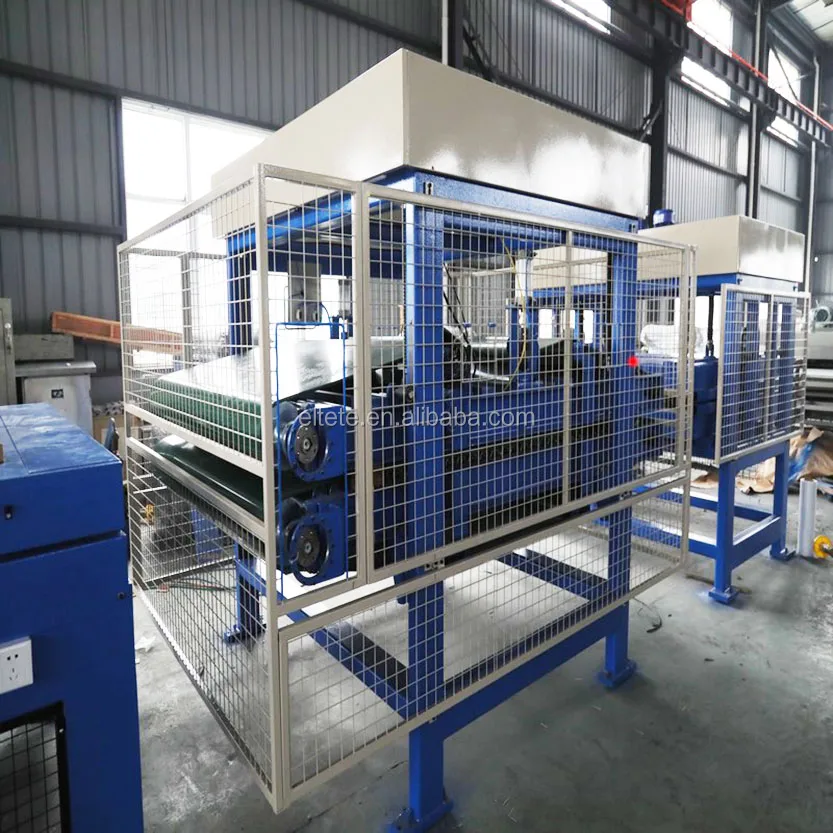 Cardboard honeycomb making machine/production line