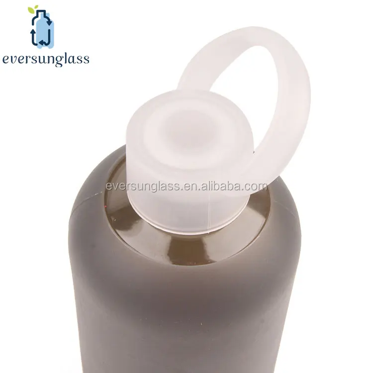 new products hand blown 500ml glass water bottles with insulated silicon sleeve
