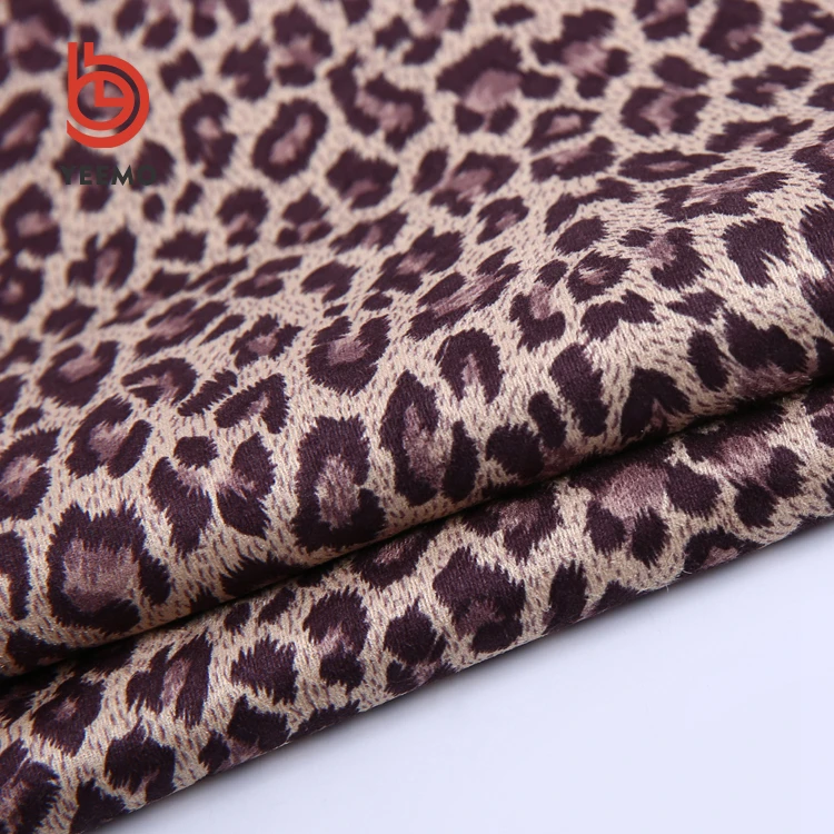 
 Keqiao direct hot sell and good price microfiber suede leopard print fabric for garment  