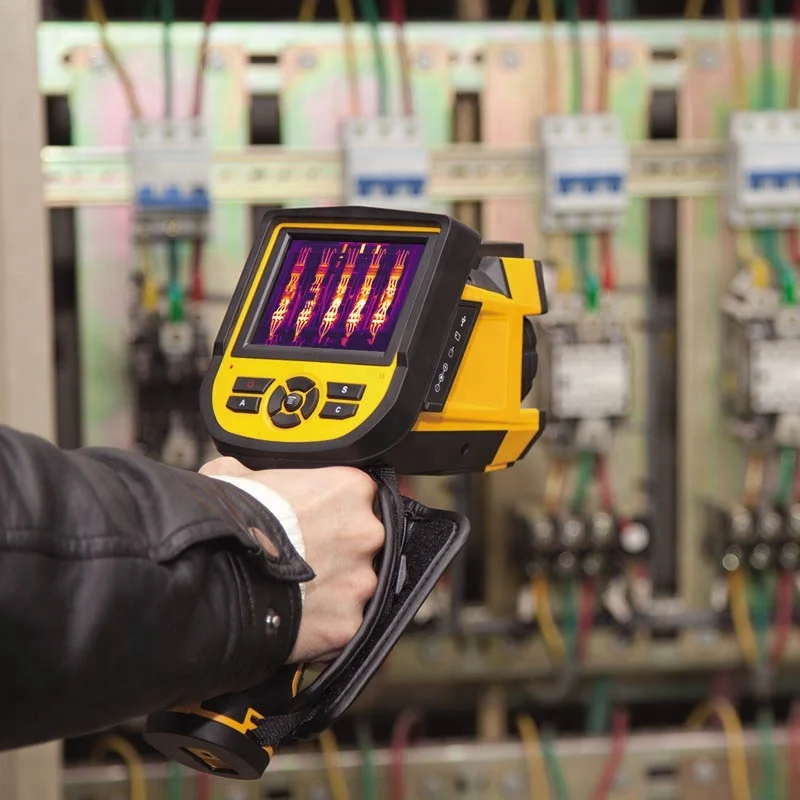 Thermographic camera infrared thermal imager used in pipe leak detection