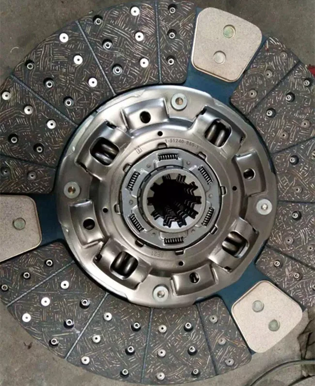 High quality truck bronze seco clutch disc with OEM VG114160020