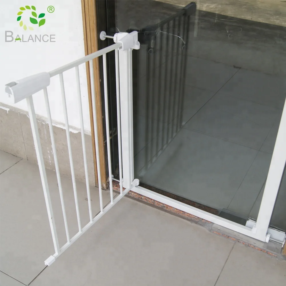 Expandable foldable cat door gates playpen plastic stairs edge kids dog retractable pet child kid baby safety gate for baby