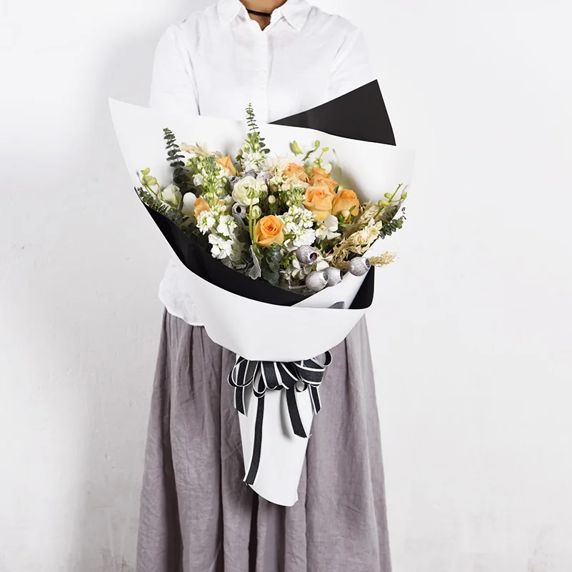 
100% waterproof 58*58CM Flower Mini bouquet wrapper Korean style 2 colors two sides paper 