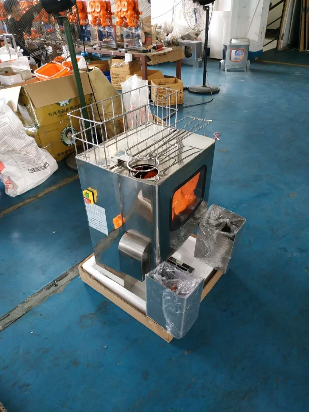 Automatic Orange Juice Machine