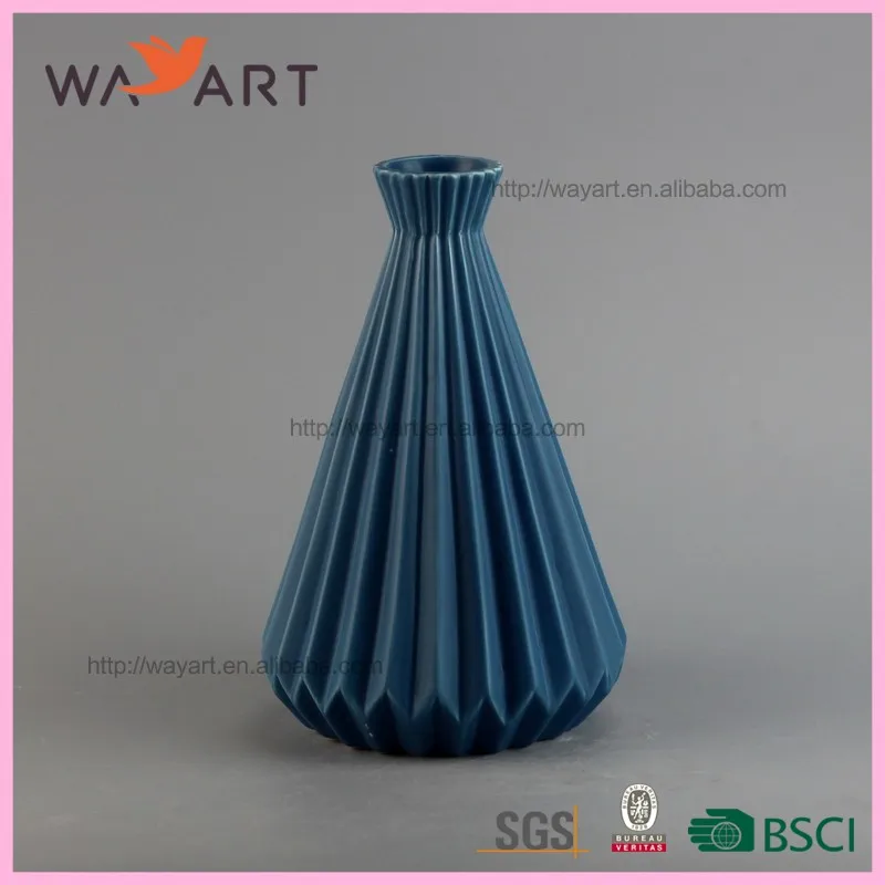 Geometrical Design Blue Ceramic Modern Vase For Decoration