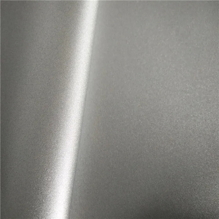 190t полиэстер Тафта Ткань с серебряным покрытием для палатки