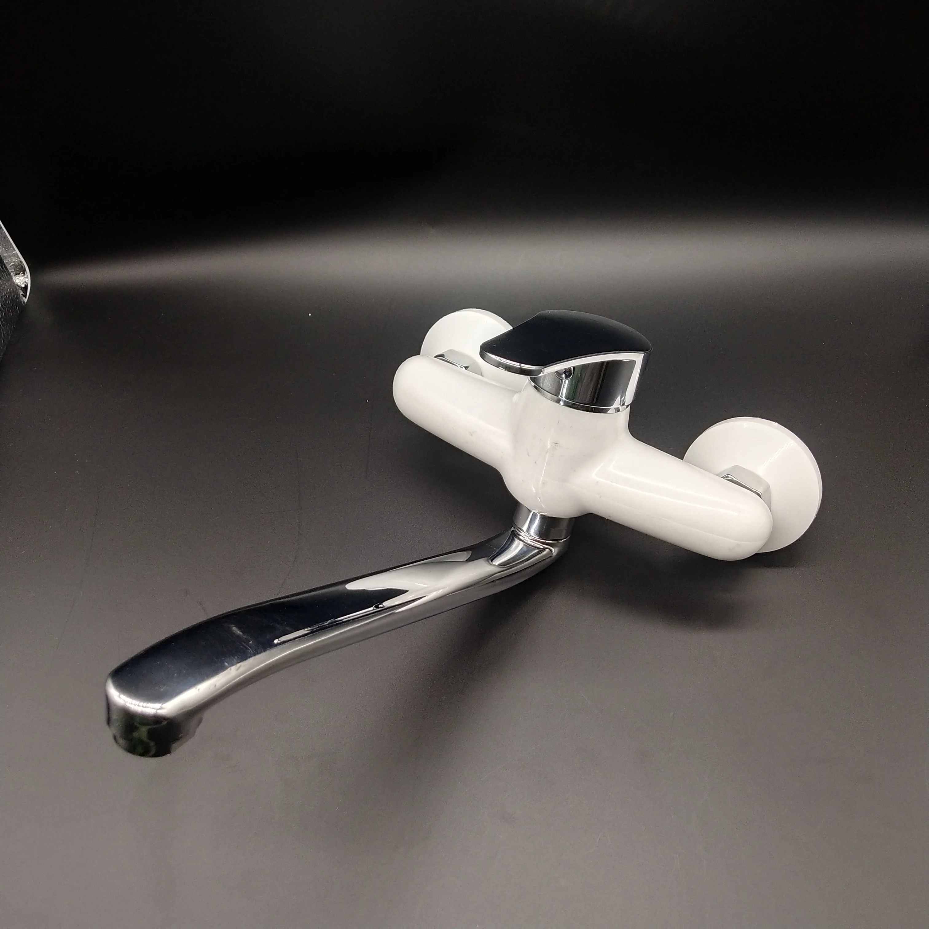 Plastic Steel White shower faucet mixer