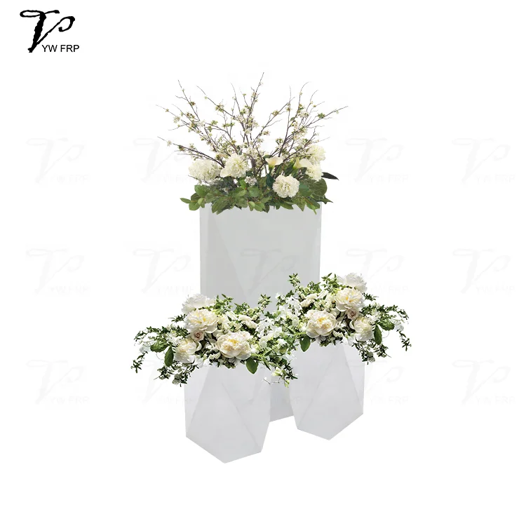 Geometric Origami Art Fiberglass Diamond Large Flower  Planter Pot Combination For Commercial Public or Garden