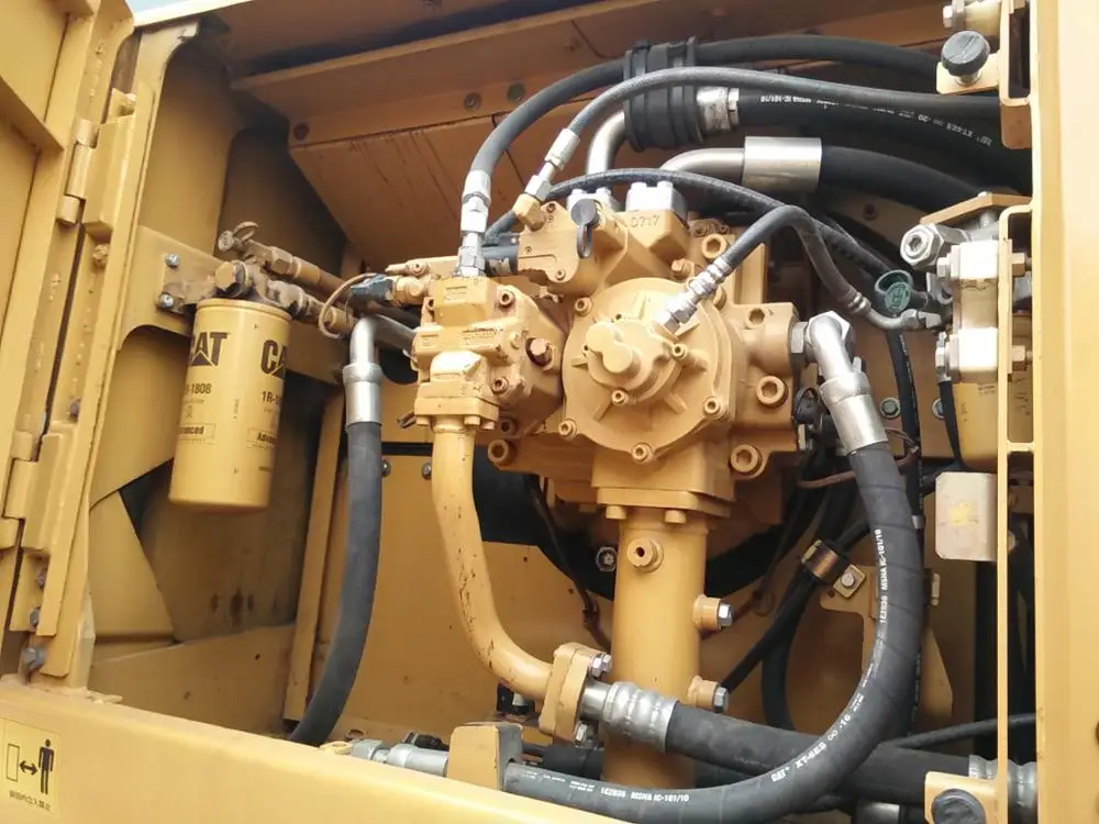 used original one CAT 345DL /320/330/336 excavator  good price for sale