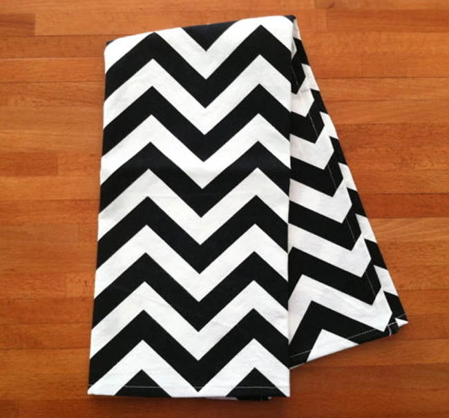 printed black and white stripe towels for hotel