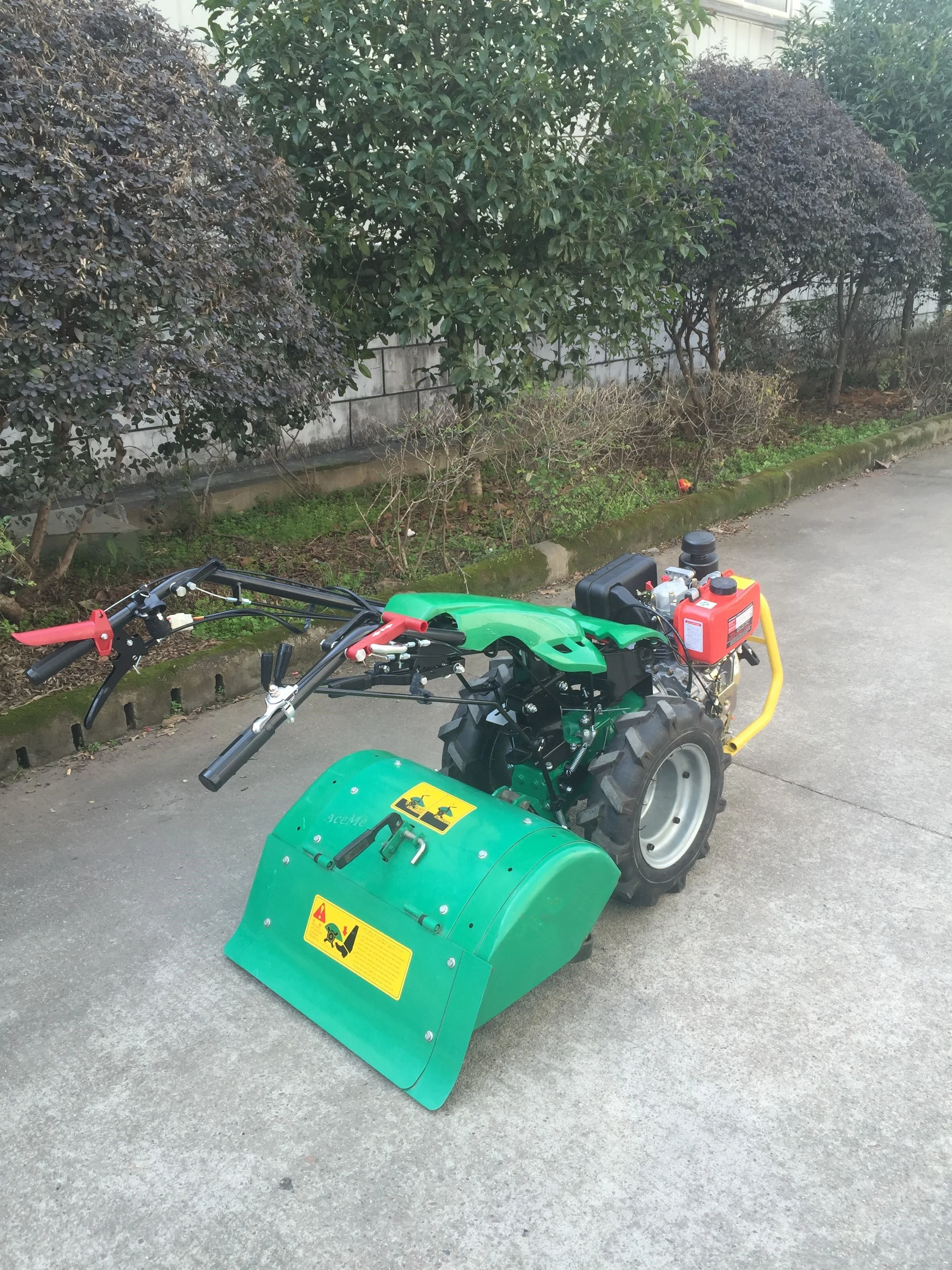 Diesel Farm Machine Tractor with Kama Engine