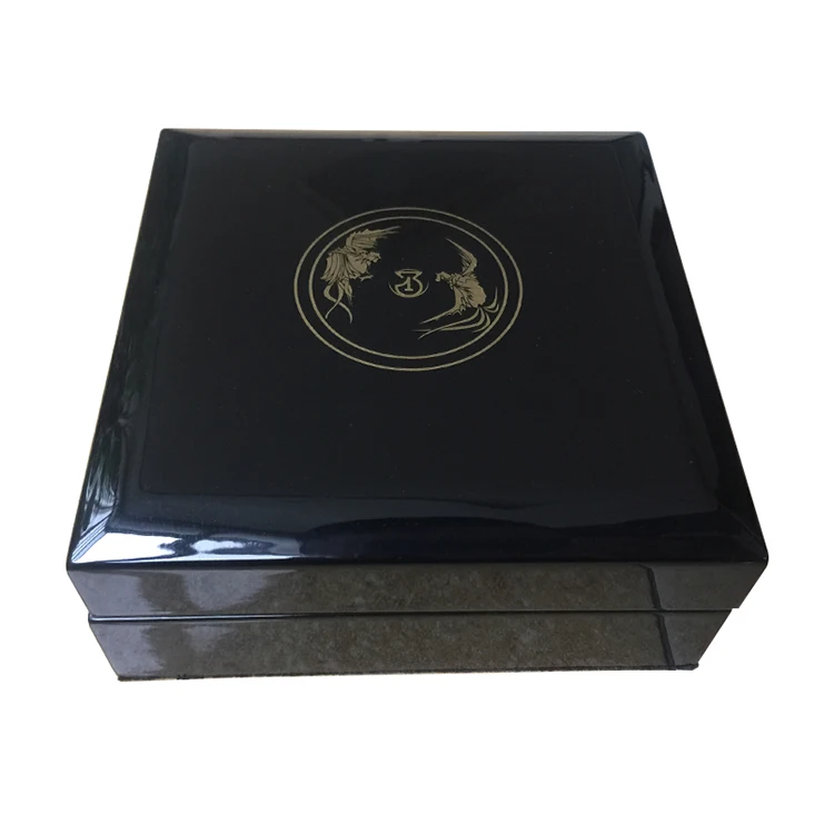 Luxury MDF Black varnish wooden jewellery wedding ring  lamp bracelet piano paint packaging jewelry box with LED light