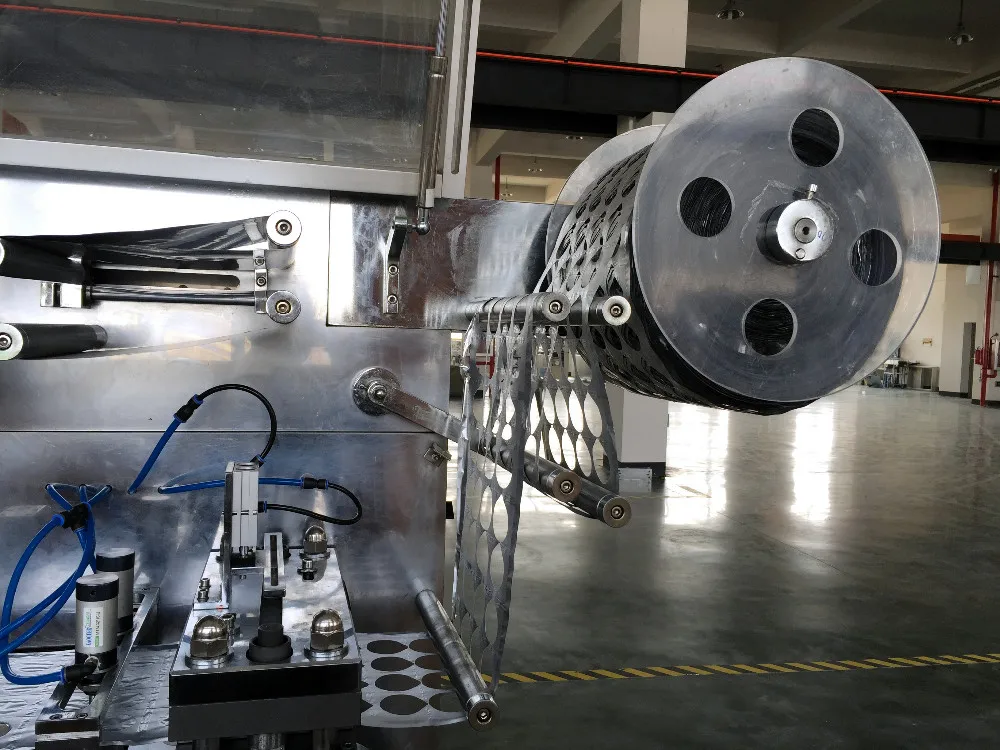 DPP350A Injection into pallet packing machine