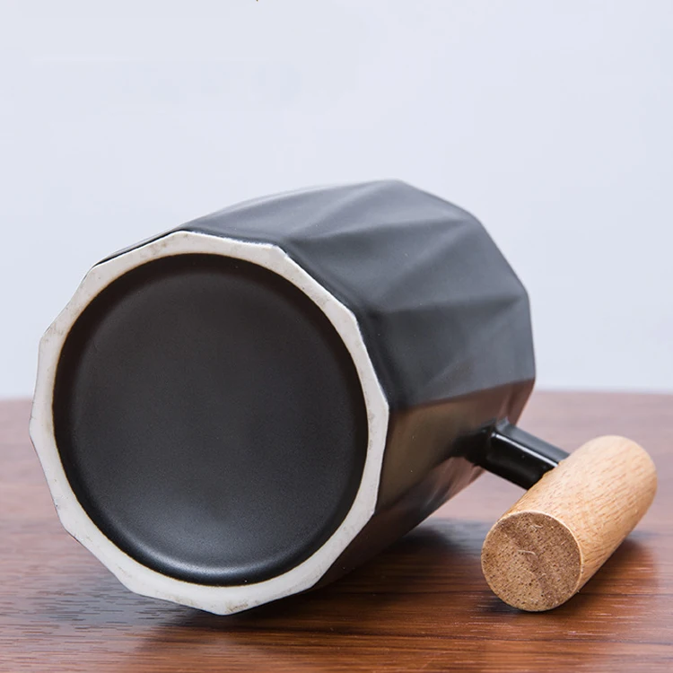 Керамическая кружка с ложкой и деревянной ручкой, 11 унций