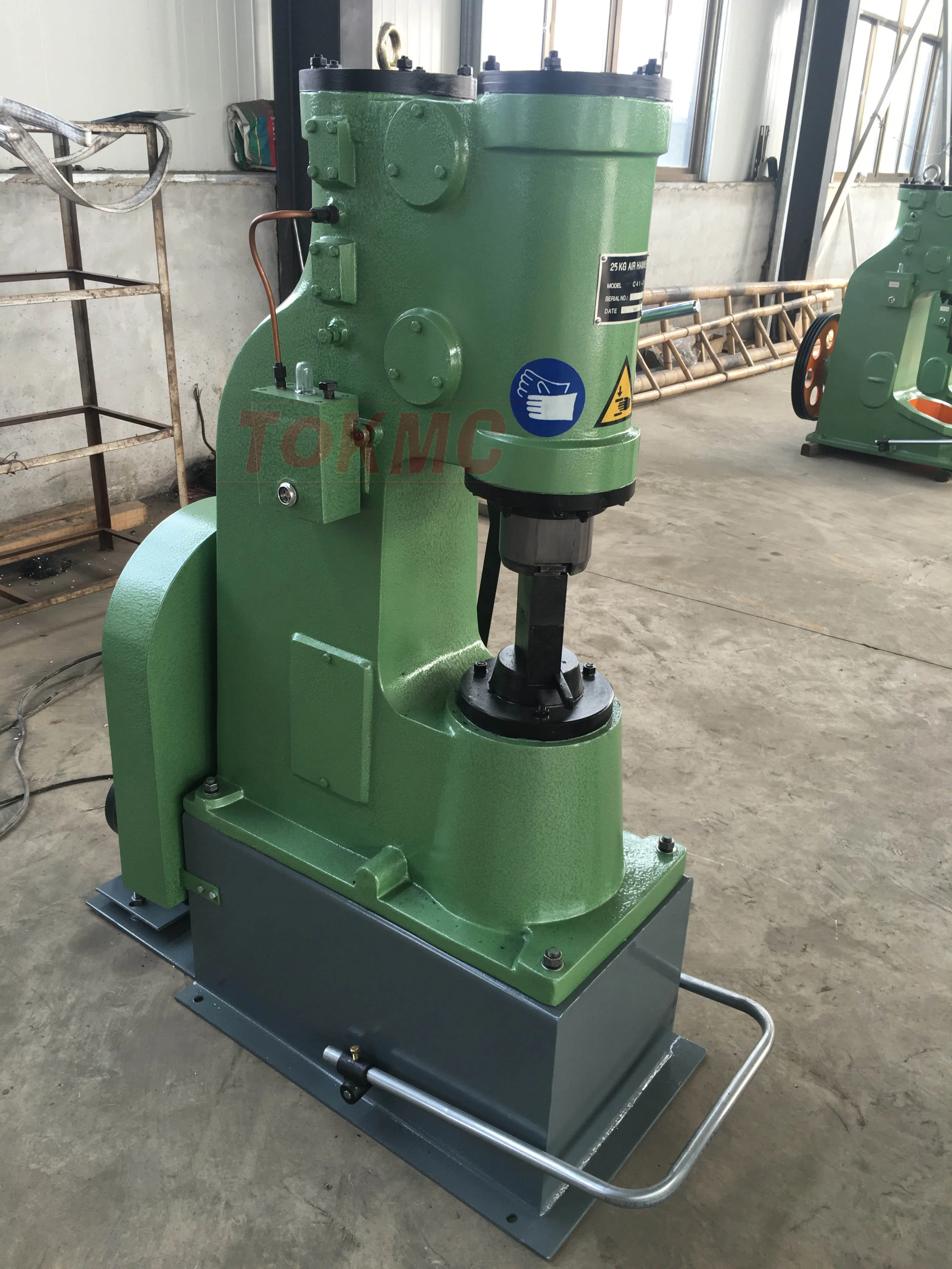 Испытания БВ воздушный молот кузнеца c41-25kg мощность Молот кузнеца