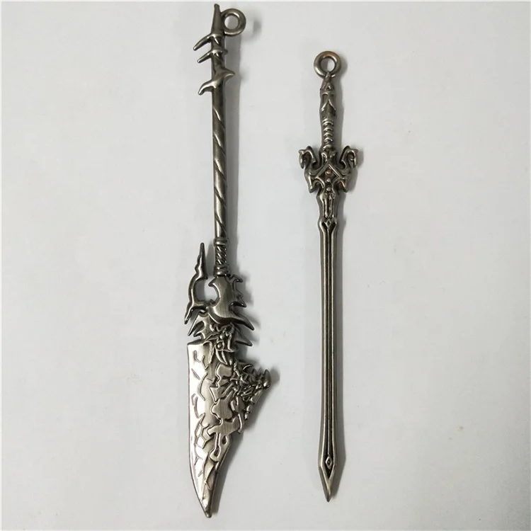 
Weapon model toy Knife and sword Key chain hook metal craft Online game peripheral Related products pendant 