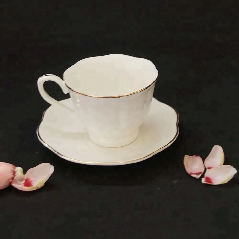 Ceramic 6 Sets Bone China Gold Rim Rose Tea Cups And Saucers