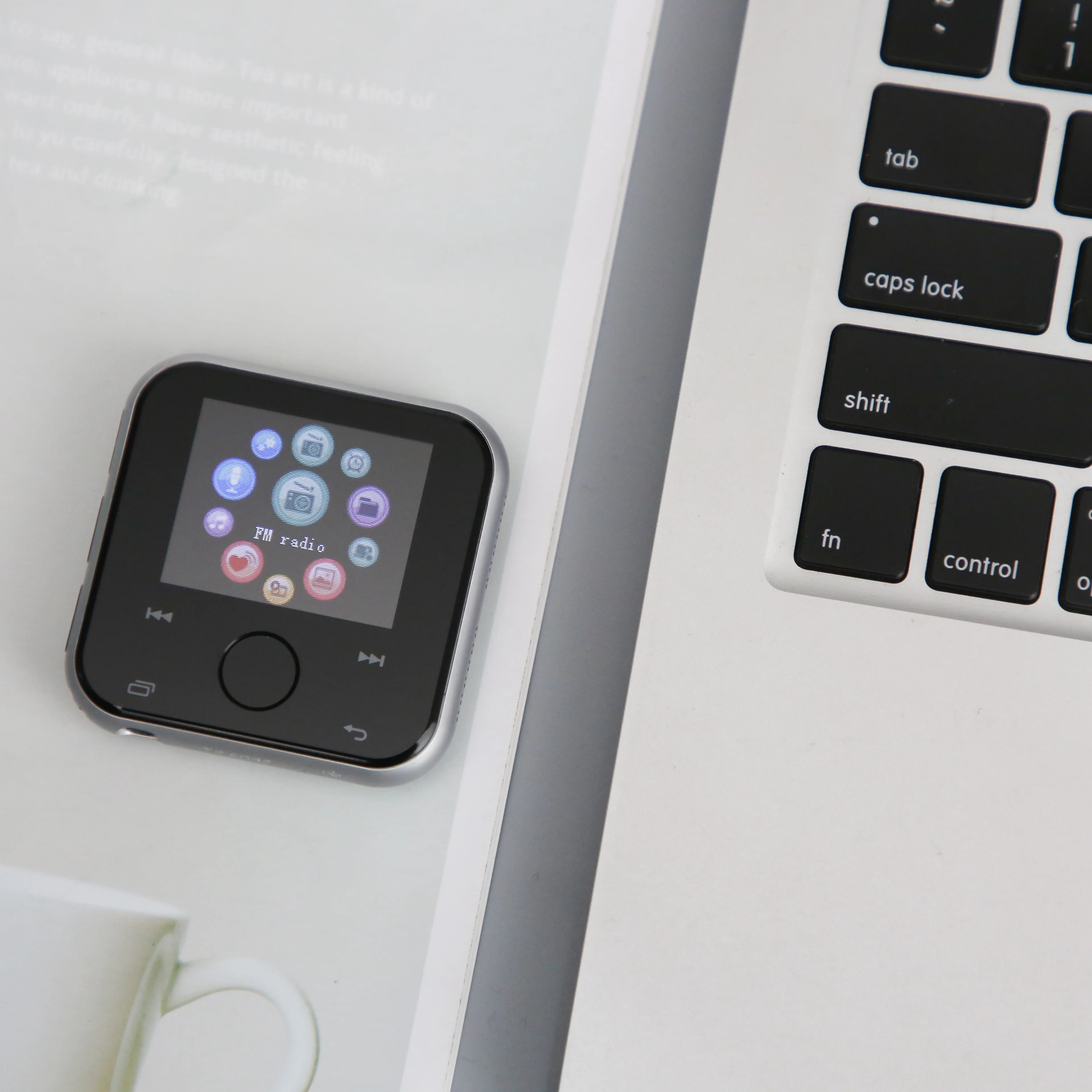 mini clip 32gb free music download bluetooth mp3 player